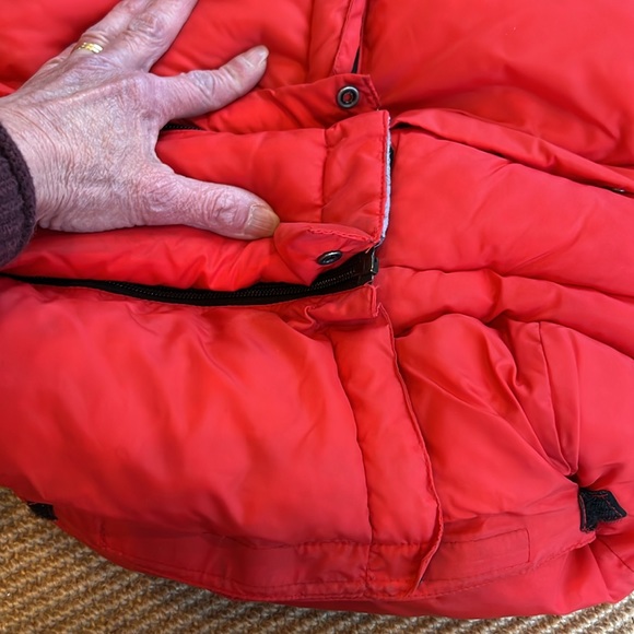 7 A.M. Enfant Blanket 212 Evolution- Red - Picture 4 of 11